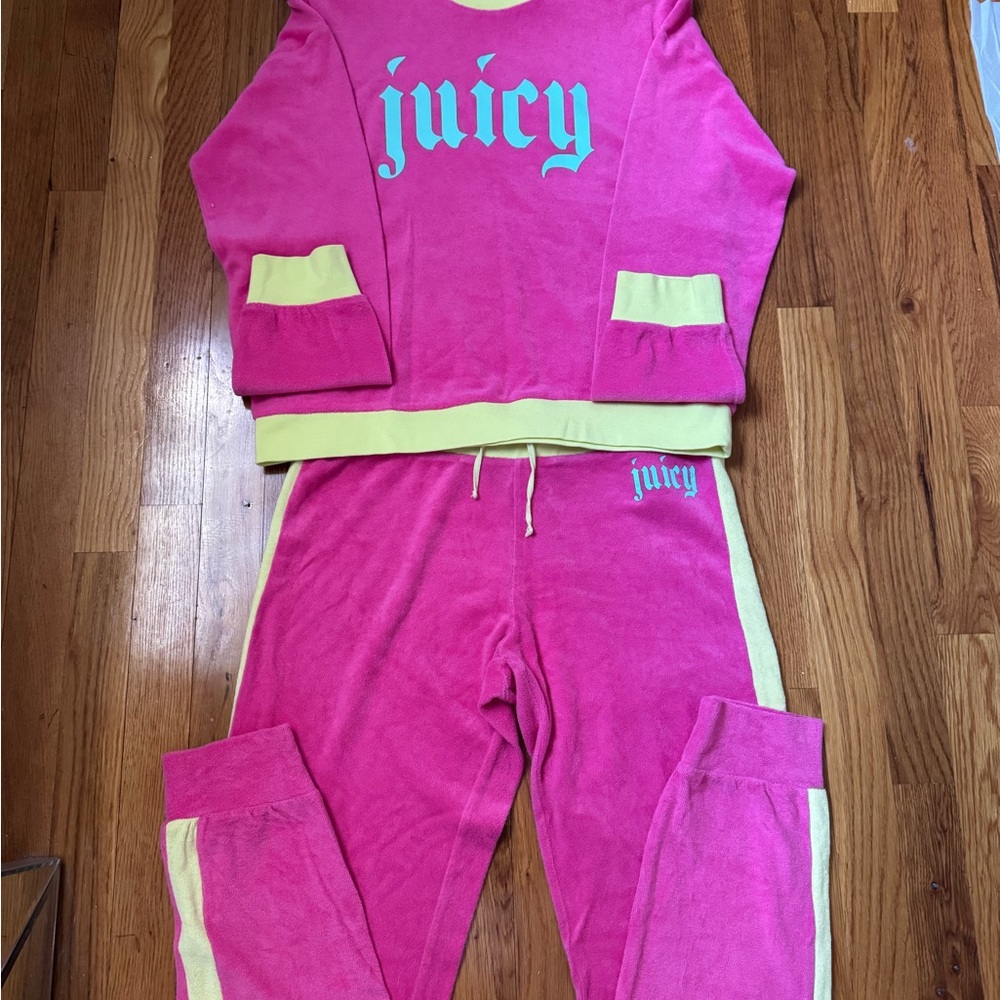 Juicy Couture Pink terry cloth Top and bottom with Yellow Trim